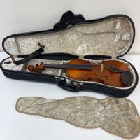 HARALD LORENZ モデルNo.4 サイズ4_4 No.17 2003年 ヴァイオリン 弦楽器 バイオリン TOYO ヴァイオリンケース付き 肩当て付き